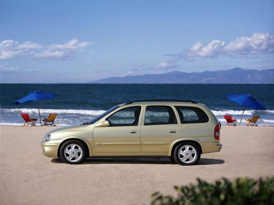 Buick Sail SR-V 2000 года  (фото 1 из 1)